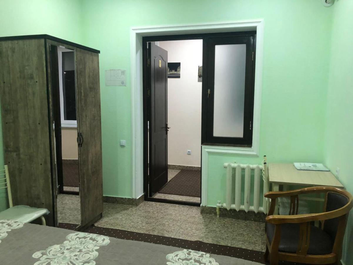 Hostel Bukhara Gold Ташкент Екстер'єр фото