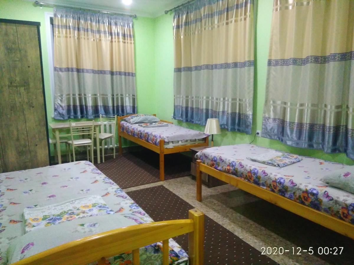 Hostel Bukhara Gold Ташкент Екстер'єр фото