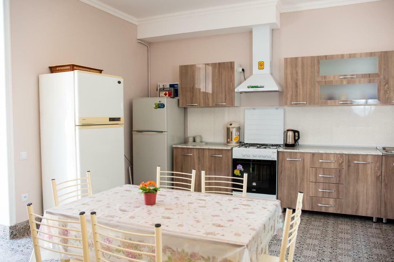 Hostel Bukhara Gold Ташкент Екстер'єр фото