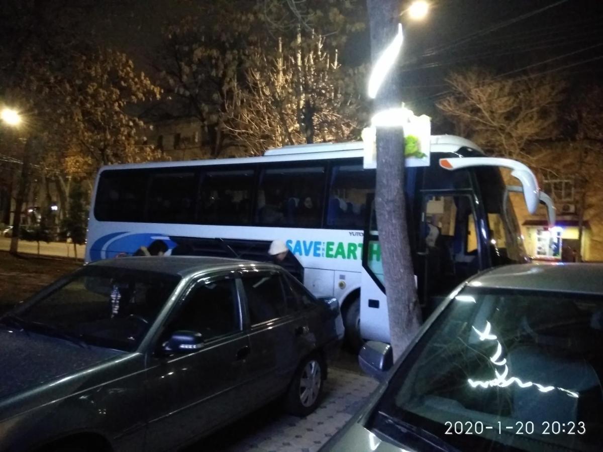 Hostel Bukhara Gold Ташкент Екстер'єр фото